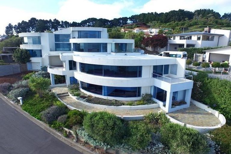 Photo of property in 40 Revelation Drive, Clifton, Christchurch, 8081