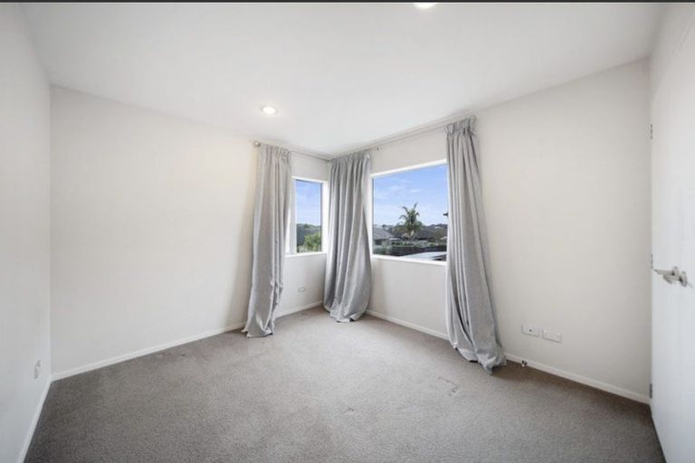 Photo of property in 44 Toscana Drive, Karaka, Papakura, 2113