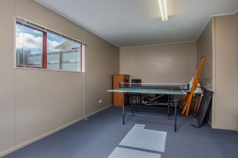 Photo of property in 25 Skerries Street, Outram, 9019