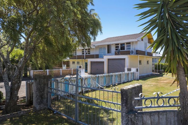 Photo of property in 1 Moore Street, Waihi, 3610