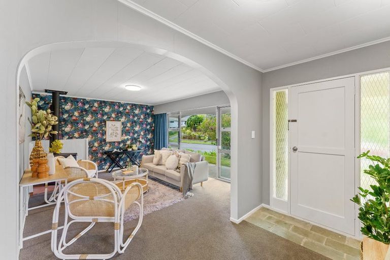 Photo of property in 62 Queens Road, Waikanae Beach, Waikanae, 5036