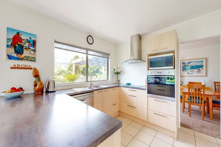 Photo of property in 9538 Paeroa Kopu Road, Kopu, Thames, 3578