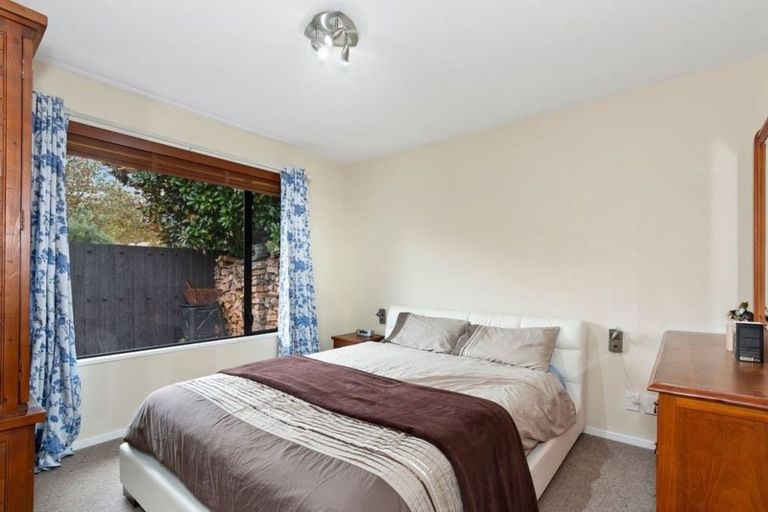 Photo of property in 4b Murfitt Place, Sockburn, Christchurch, 8042