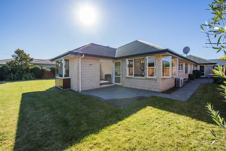 Photo of property in 7 Antonia Place, Aidanfield, Christchurch, 8025