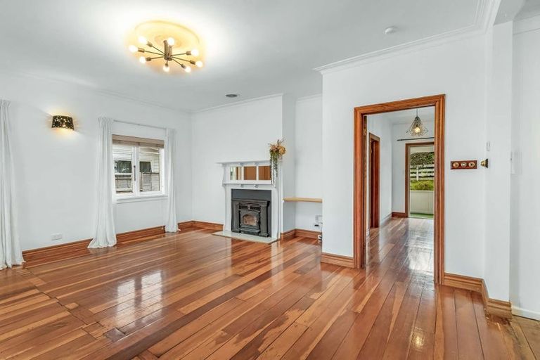 Photo of property in 29 Carlton Road, Pukekohe, 2120