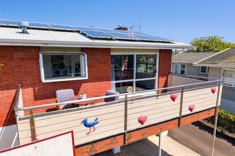 Photo of property in 67 Macdonald Road, Glenview, Hamilton, 3206