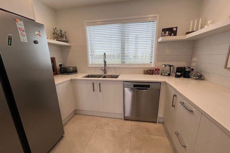 Photo of property in 20e Waterloo Street, Howick, Auckland, 2014