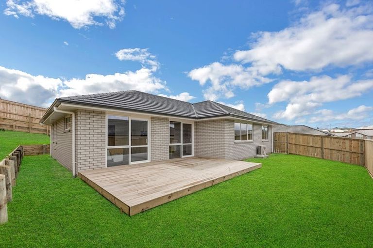 Photo of property in 8 Clendon Court, Pokeno, 2402