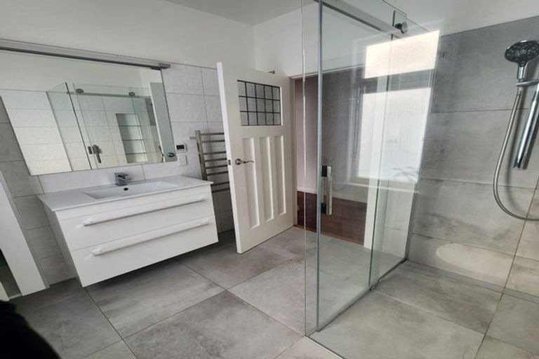 Photo of property in 12 Cressy Street, Waterloo, Lower Hutt, 5011