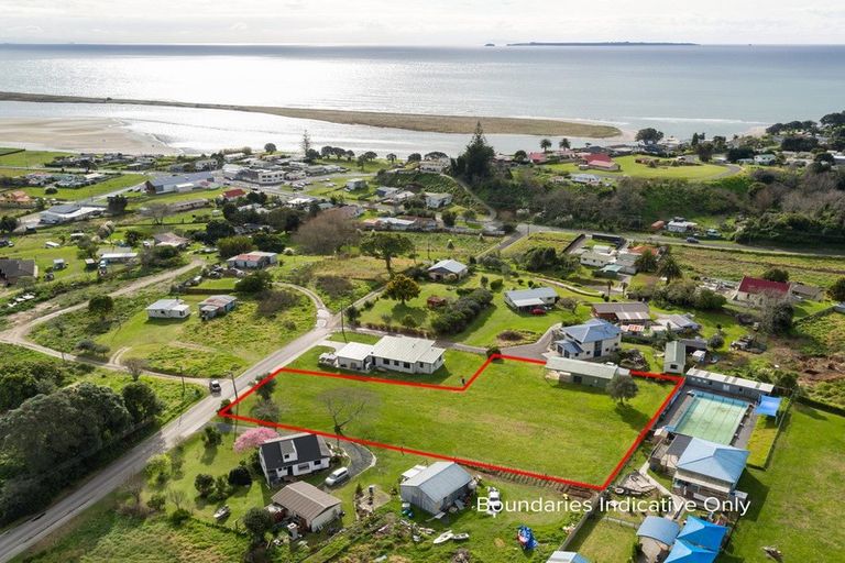 Photo of property in 6d Church Road, Maketu, Te Puke, 3189