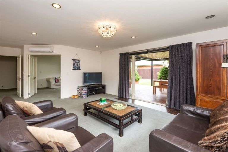 Photo of property in 10 Coppinger Terrace, Aidanfield, Christchurch, 8025