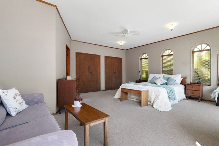 Photo of property in 18 Meachen Terrace, Waiuku, 2123