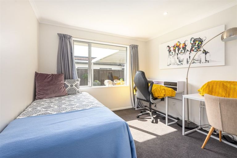 Photo of property in 3 Fredrica Lane, Heathcote Valley, Christchurch, 8022