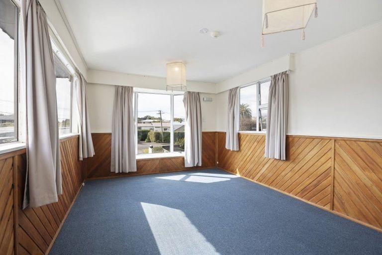 Photo of property in 3 Tui Road, Raumati Beach, Paraparaumu, 5032