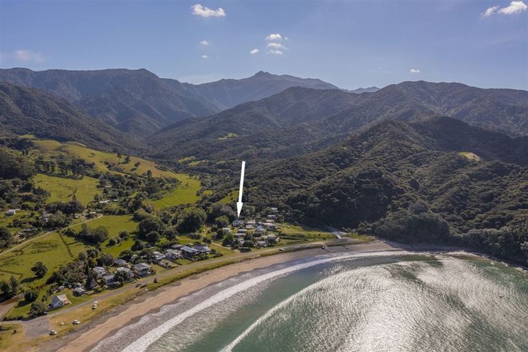 Photo of property in 7 Stony Bay Road, Port Charles, Coromandel, 3584