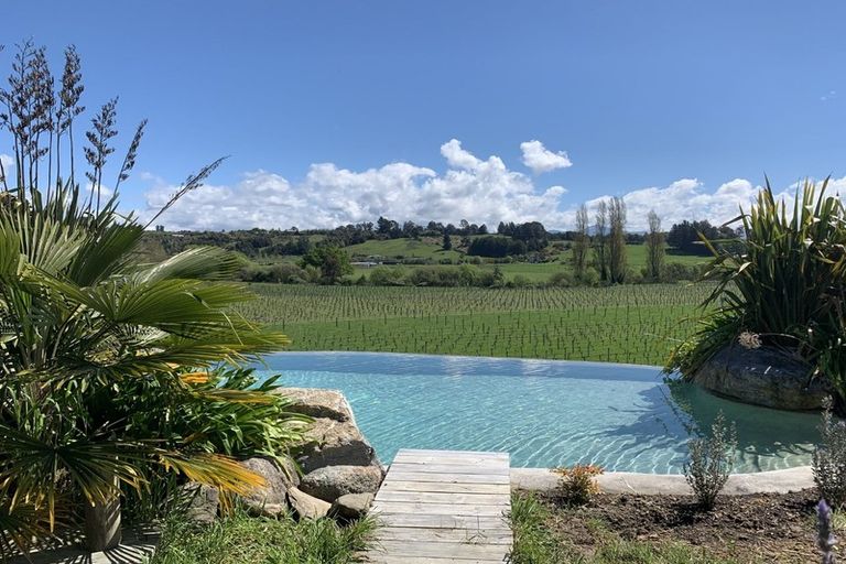 Photo of property in 1395 Moutere Highway, Upper Moutere, 7175