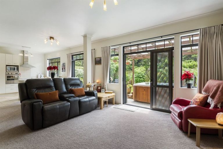 Photo of property in 10 Pepperdine Place, Albany, Auckland, 0632