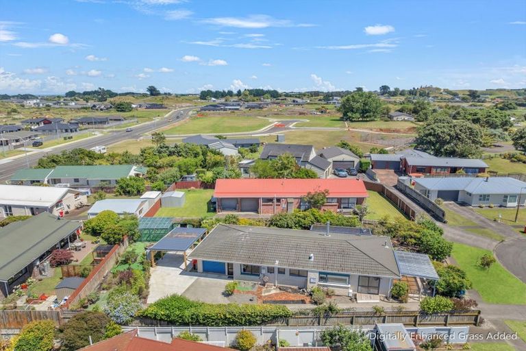Photo of property in 11 Poutama Place, Tawhero, Whanganui, 4501