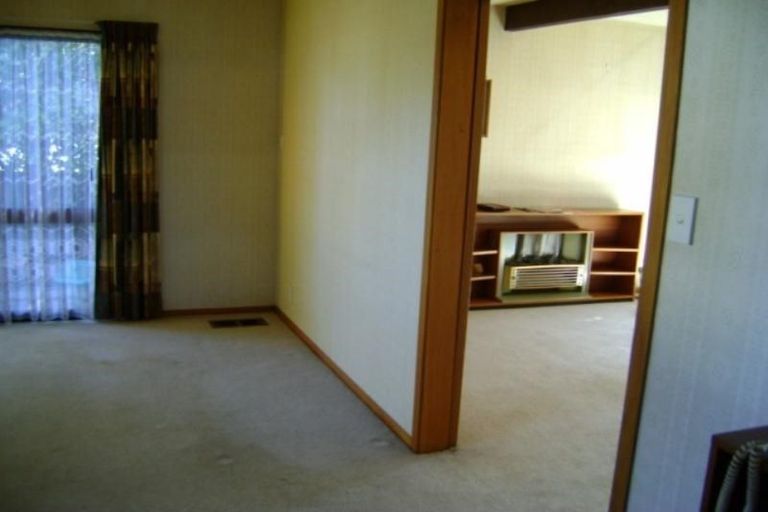 Photo of property in 2/138 Waimairi Road, Ilam, Christchurch, 8041