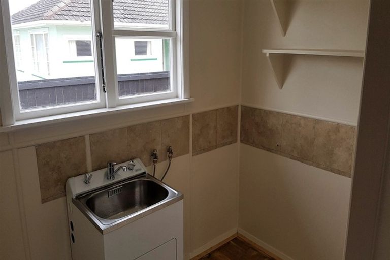 Photo of property in 170 Botanical Road, Takaro, Palmerston North, 4412