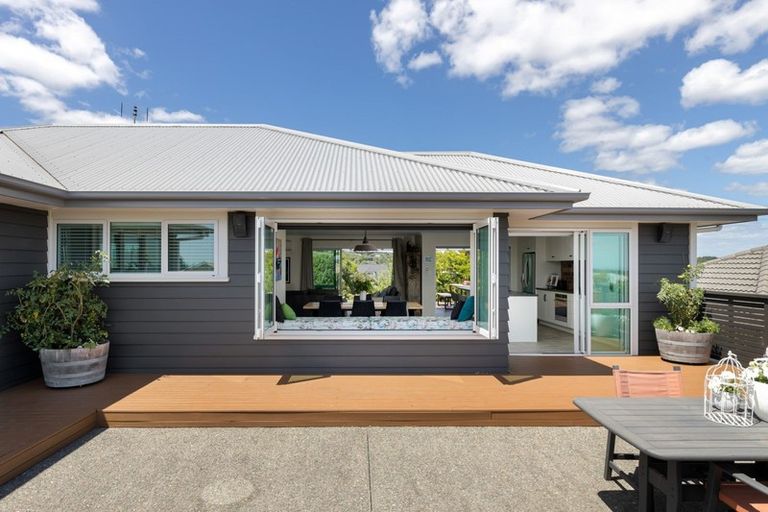 Photo of property in 31 Damien Place, Ohauiti, Tauranga, 3112