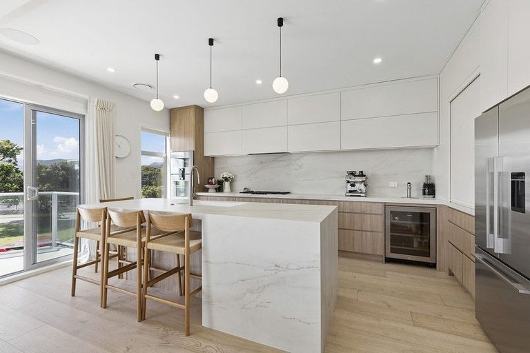 Photo of property in 75 Dundas Street, Seatoun, Wellington, 6022