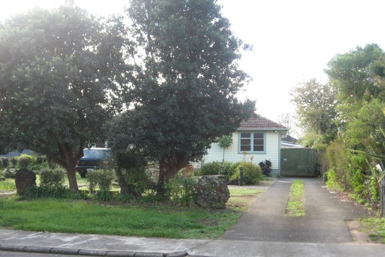 Photo of property in 7 Tui Crescent, Manurewa, Auckland, 2102