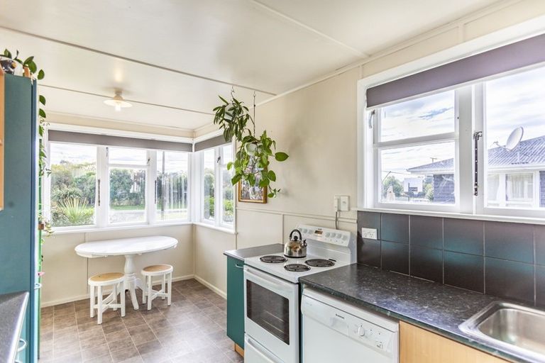 Photo of property in 65 Owen Street, Tikokino, Waipawa, 4273