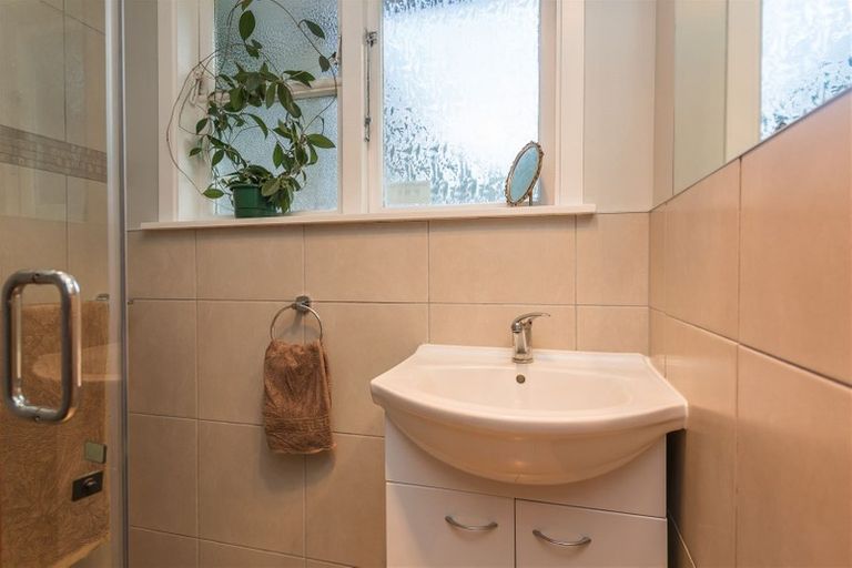 Photo of property in 4 Nalder Place, Linwood, Christchurch, 8062