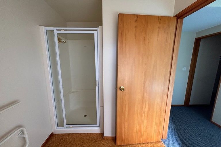 Photo of property in 2/4 Sulby Road, Cashmere, Christchurch, 8022