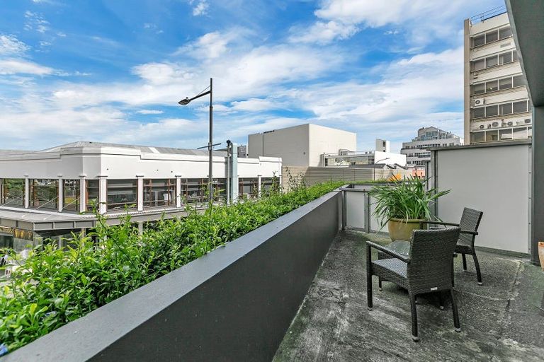 Photo of property in 301/31 Davis Crescent, Newmarket, Auckland, 1023