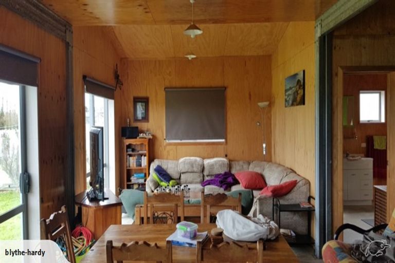 Photo of property in 18 Rawinia Place, Te Kaha, 3199