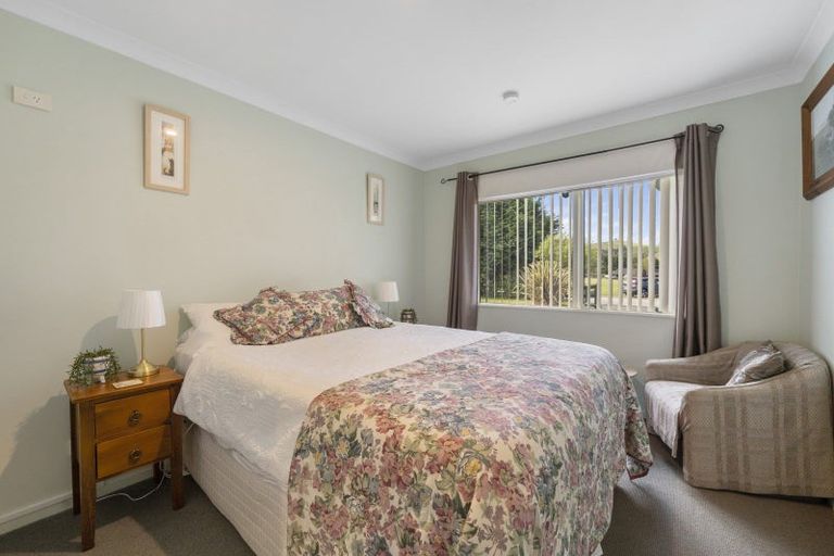 Photo of property in 35 Hurunui Lane, Kinloch, Taupo, 3377