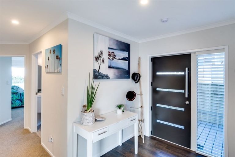 Photo of property in 44 Le Quesne Road, Bay View, Napier, 4104