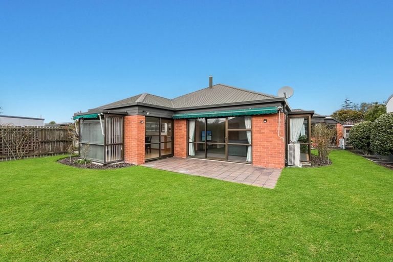 Photo of property in 30a Taylors Avenue, Bryndwr, Christchurch, 8052
