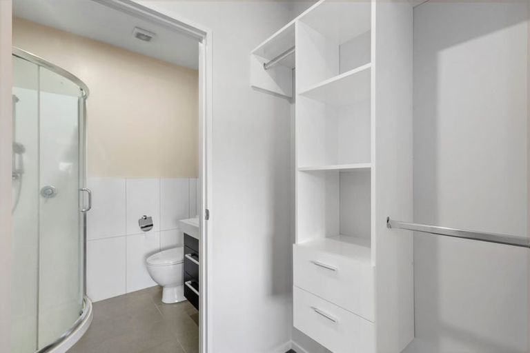 Photo of property in 6/45a Swanson Road, Henderson, Auckland, 0610