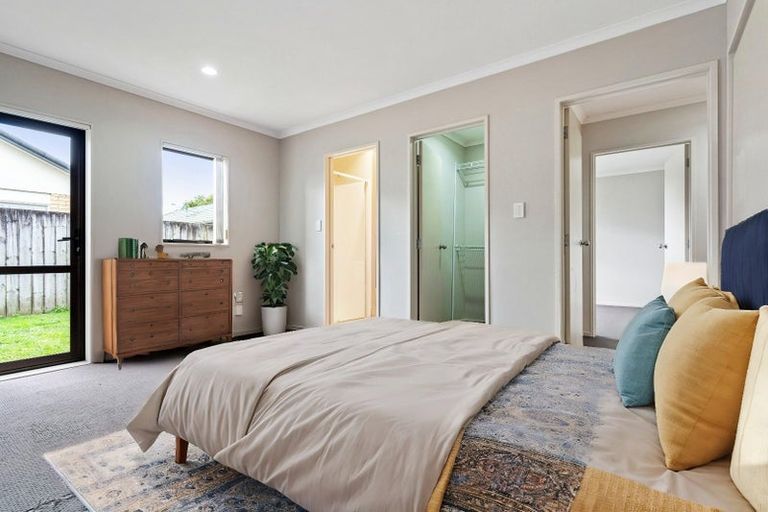 Photo of property in 70b Kayes Road, Pukekohe, 2120