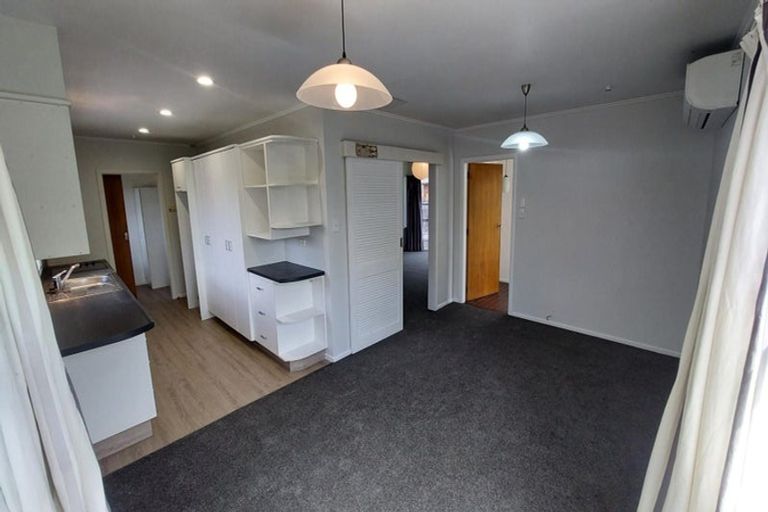 Photo of property in 76 Colman Avenue, Sockburn, Christchurch, 8042