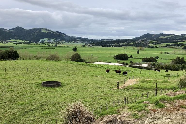 Photo of property in 14 Matarau Road, Matarau, Kamo, 0185