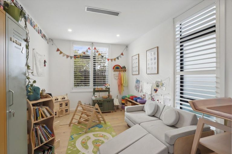 Photo of property in 45b Hudson Bay Road, Hobsonville, Auckland, 0616