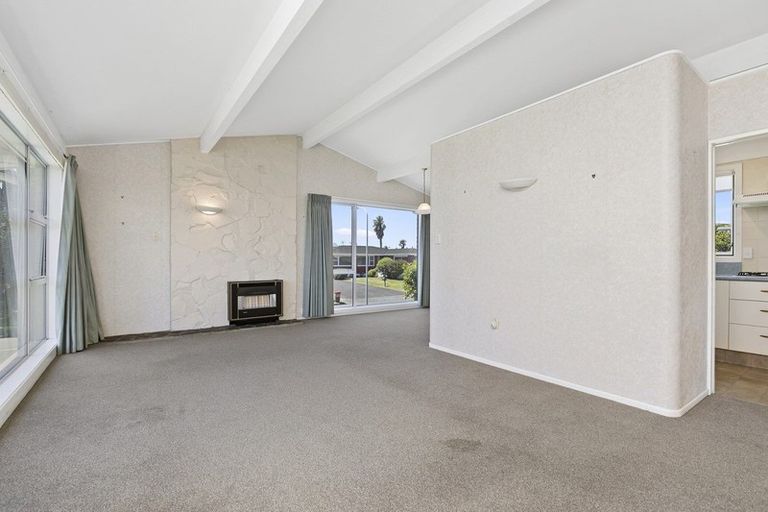 Photo of property in 1 Cherrywood Drive, Otumoetai, Tauranga, 3110