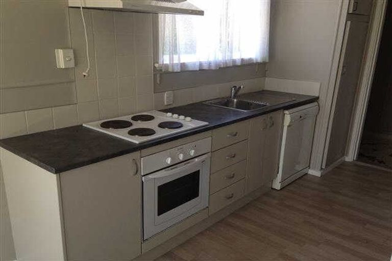 Photo of property in 1068 Heaphy Terrace, Fairfield, Hamilton, 3214