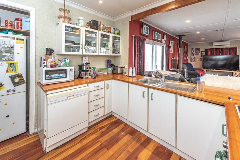 Photo of property in 3 Totara Street, Tawhero, Whanganui, 4501