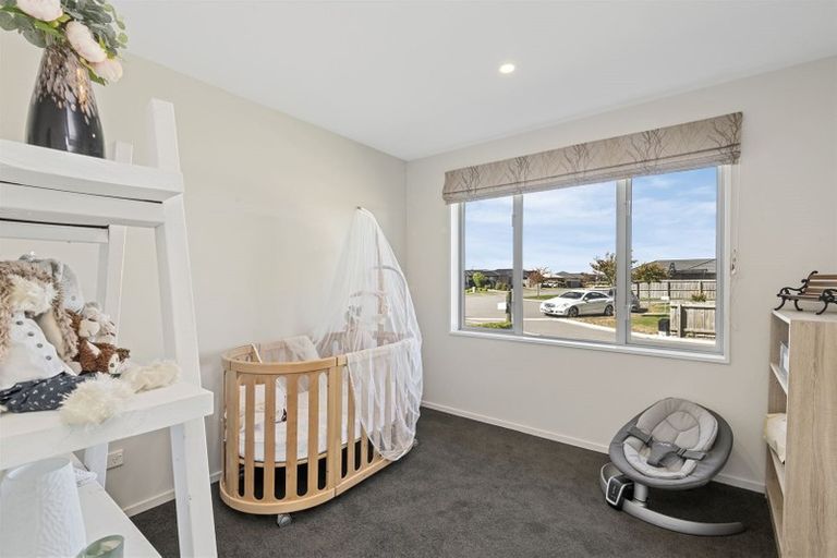 Photo of property in 21 Shale Court, Rolleston, 7614