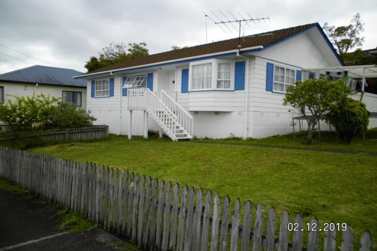 Photo of property in 2/25 Anne Mclean Drive, Bayview, Auckland, 0629
