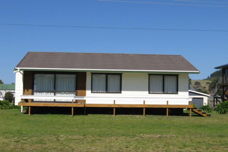 Photo of property in 158 Captain Cook Road, Cooks Beach, Whitianga, 3591