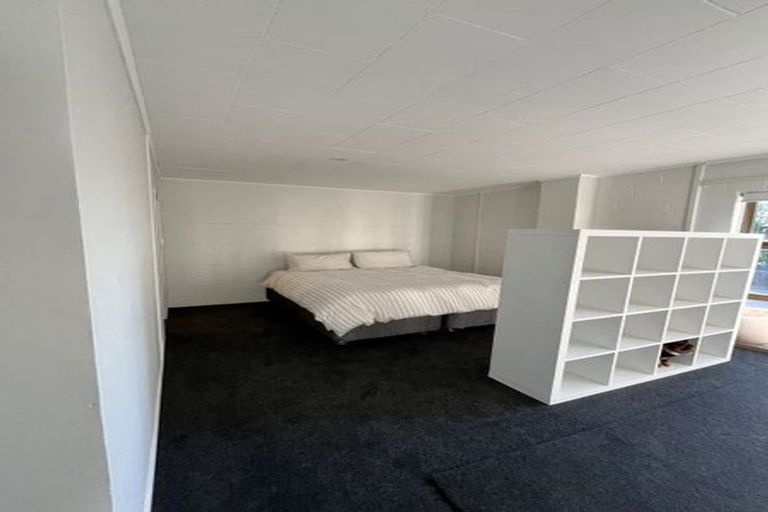 Photo of property in 1/3 Nickleby Place, Mellons Bay, Auckland, 2014