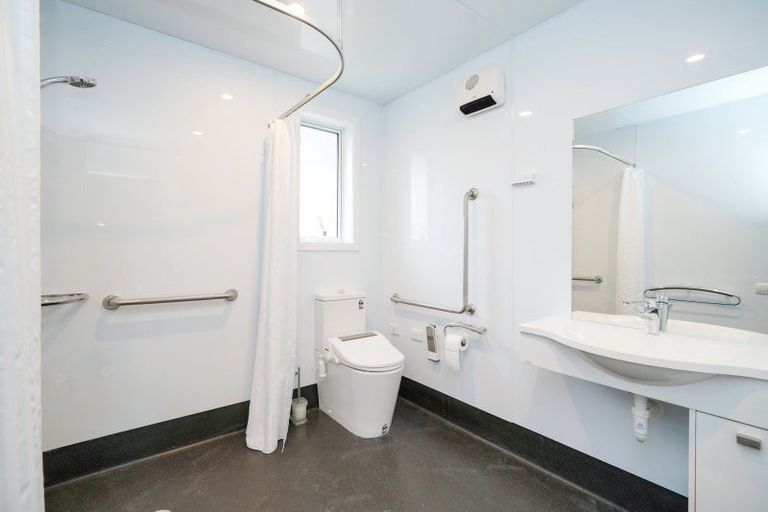 Photo of property in 322-324 Elles Road, Strathern, Invercargill, 9812