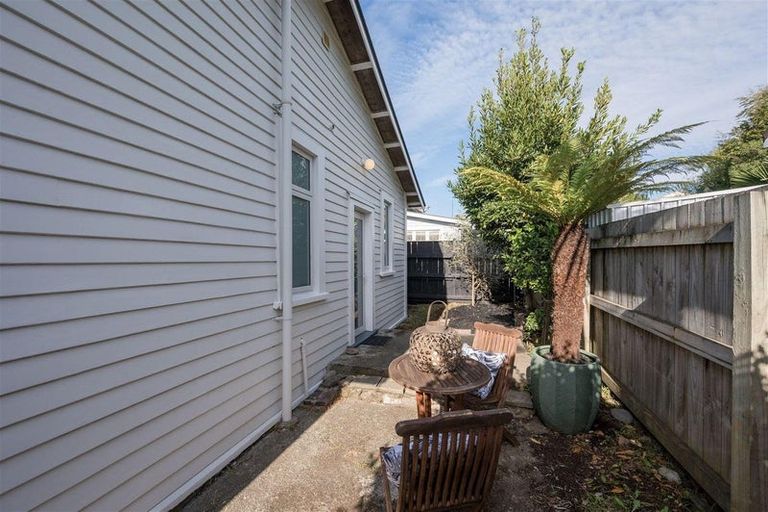 Photo of property in 1/182 Saint Vincent Street, Toi Toi, Nelson, 7010