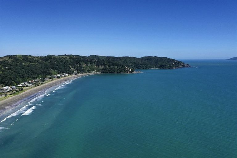 Photo of property in 53 Pohutukawa Avenue, Ohope, 3121